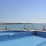 Bijou Hotel 3*
